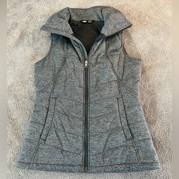 The North Face Women’s Pseudio Vest - Picture 4 of 11